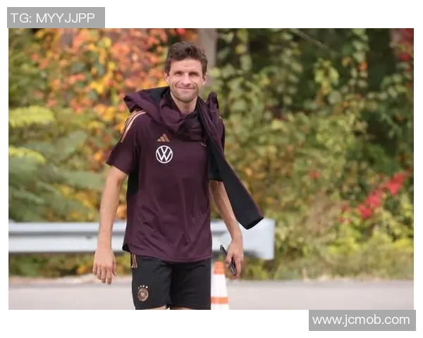 德国足球球星二娃的辉煌职业生涯与成就解析